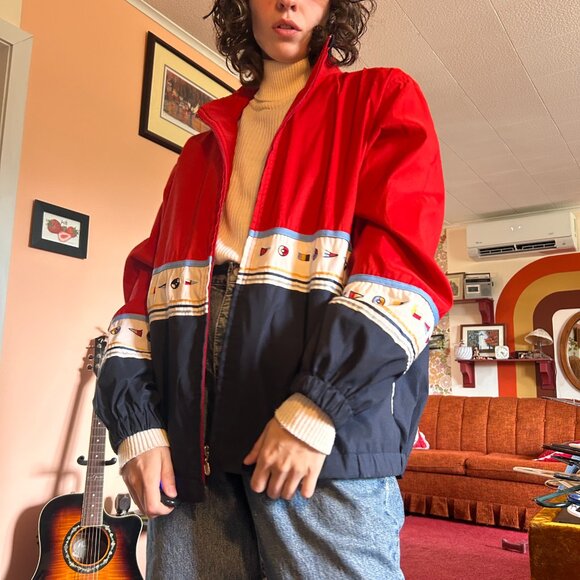 1990s retro color blocked embroidered drop sleeve windbreaker with boat flags - - Picture 4 of 13